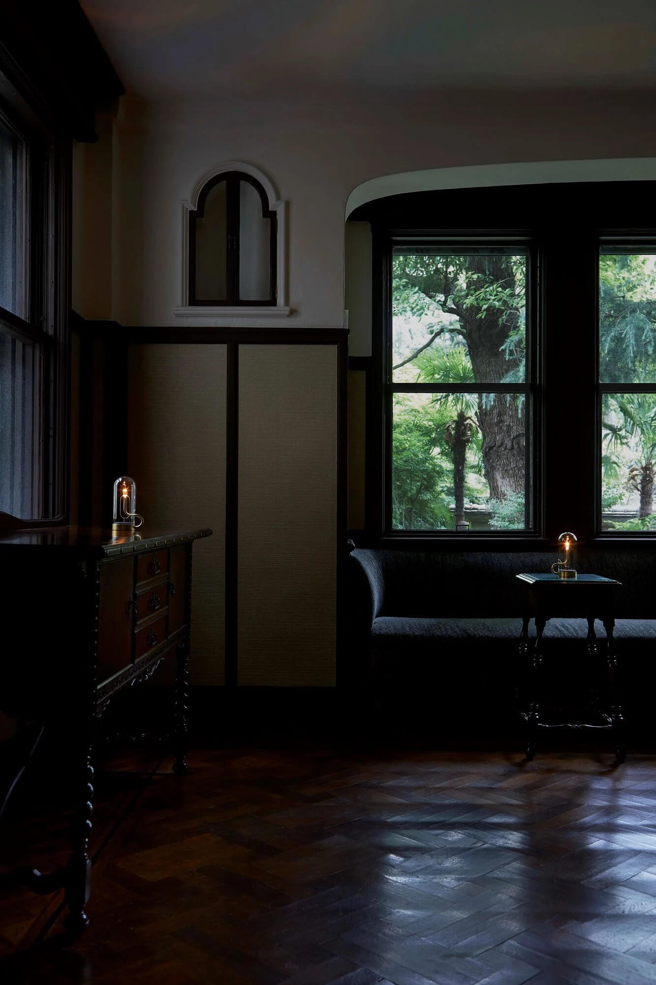 Ambient Candle™ - Cordless Candlestick Table Lamp - Mantar Lamps