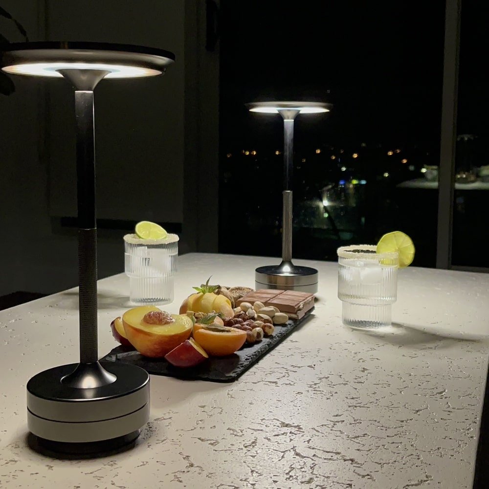 Ambient™ Metallic Cordless Table Lamp - Mantar Lamps