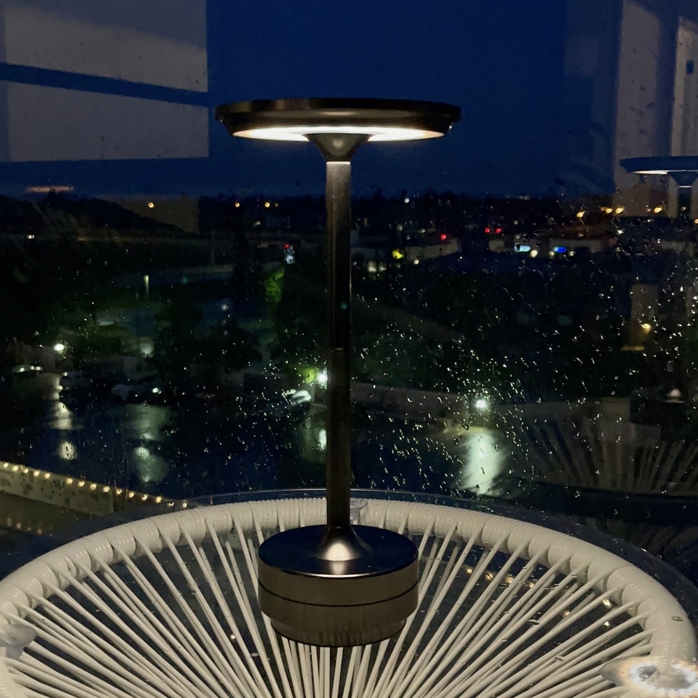 Ambient™ Metallic Cordless Table Lamp - Mantar Lamps