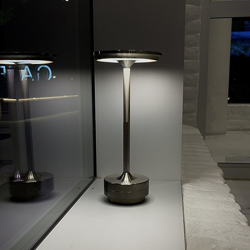 Ambient™ Metallic Cordless Table Lamp - Mantar Lamps