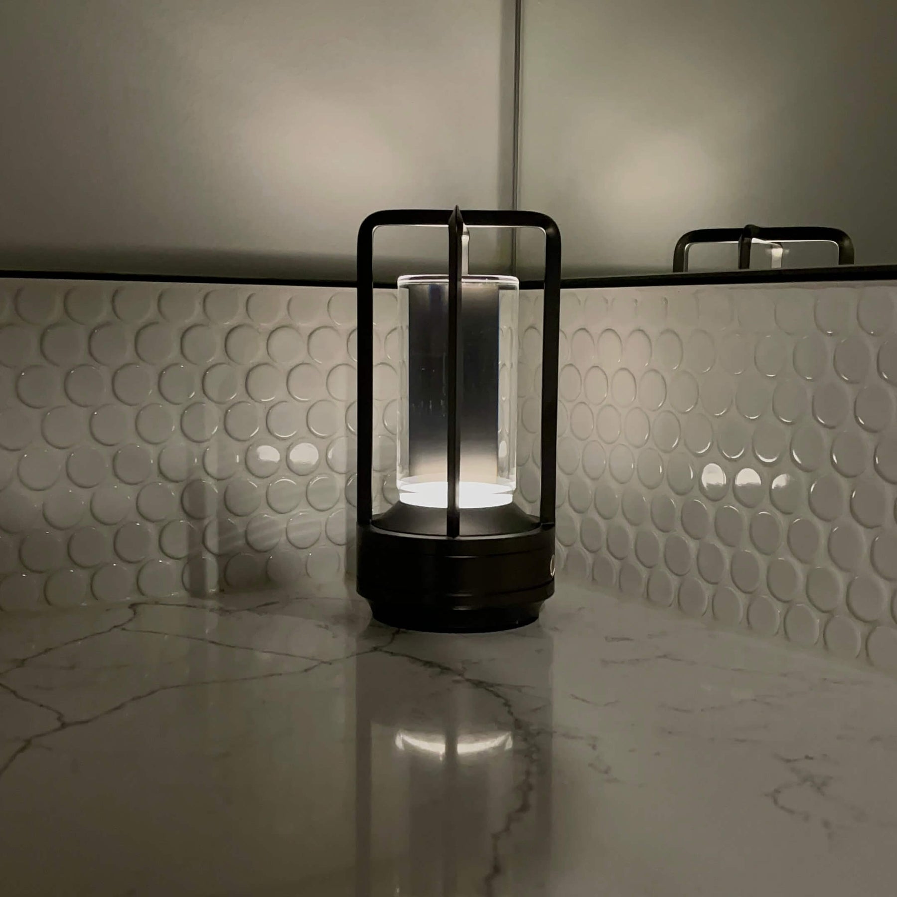 Ambient Lantern™ Cordless Crystal Table Lamp - Mantar Lamps