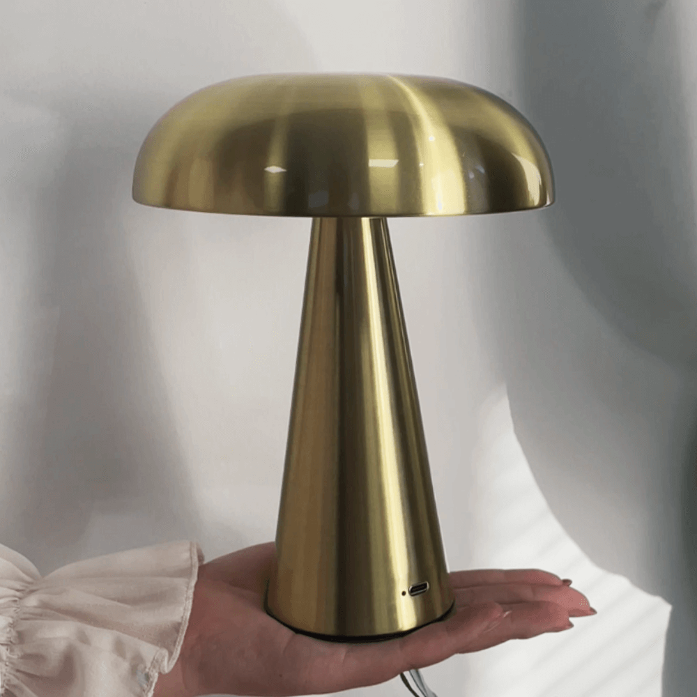 Giro™ Table Lamp